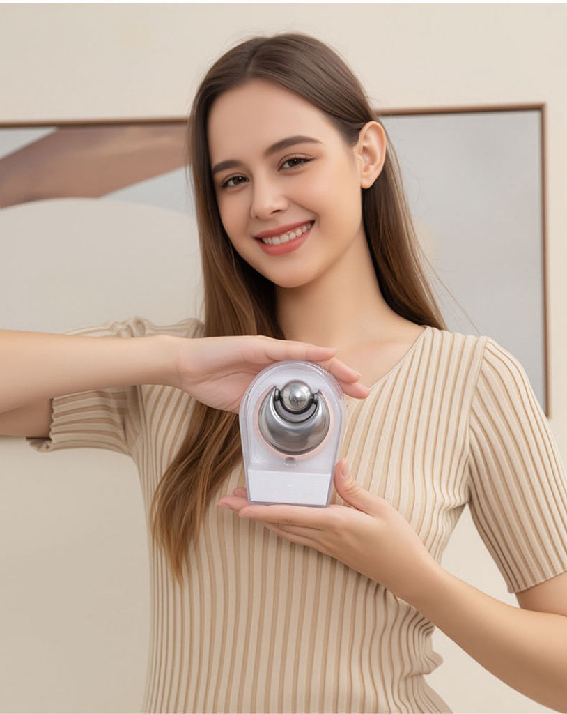 Facial lifting massager