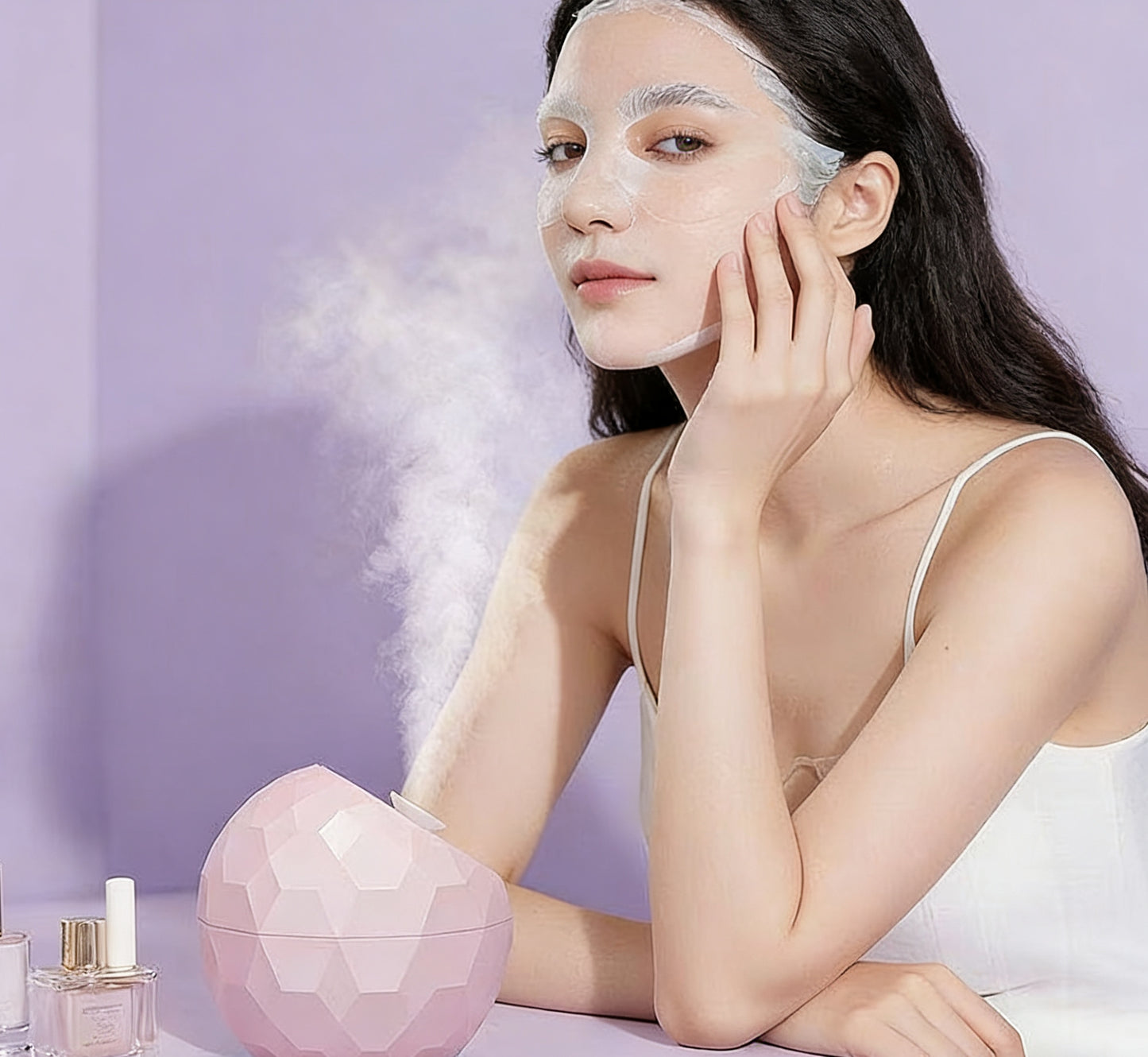Hot spray steaming face moisturizing facial fumigation device
